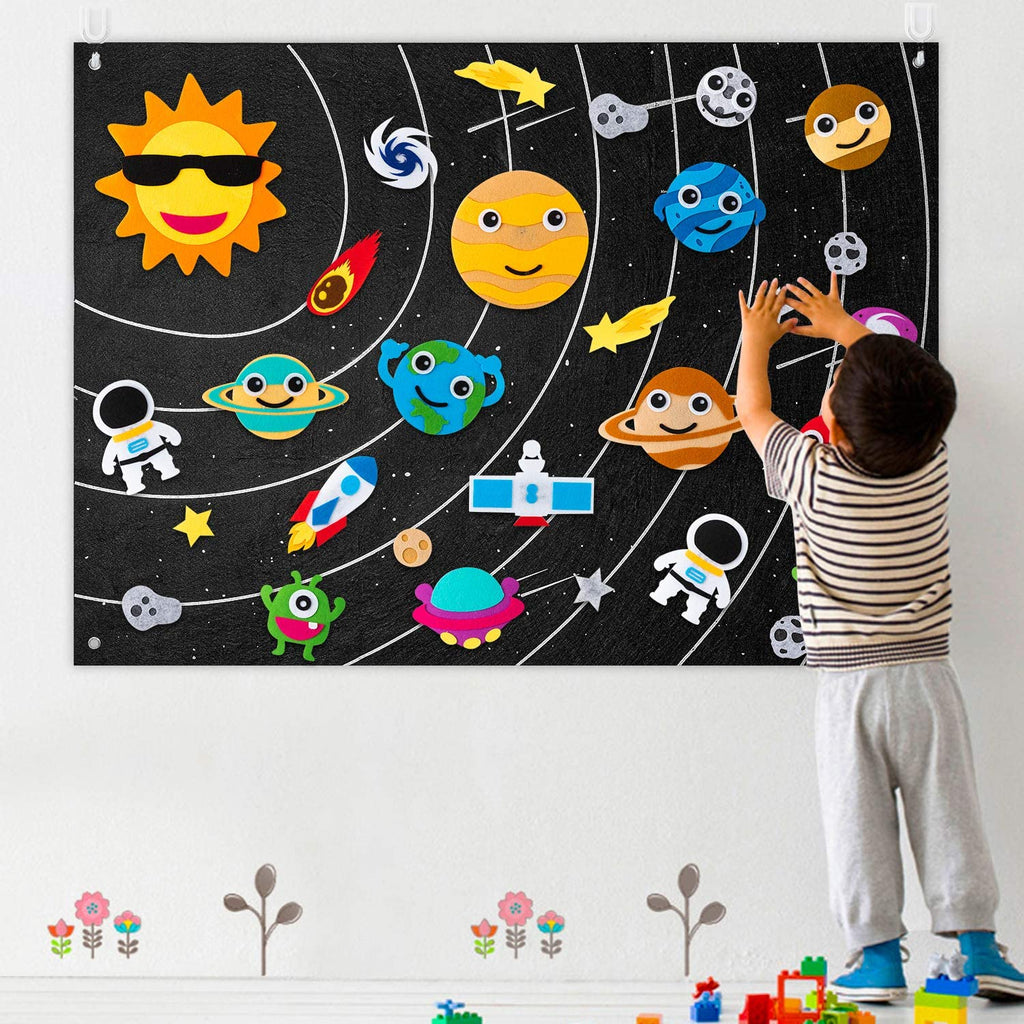 Felt Board for Kids, Wall-Mounted Zoo or Space Scene