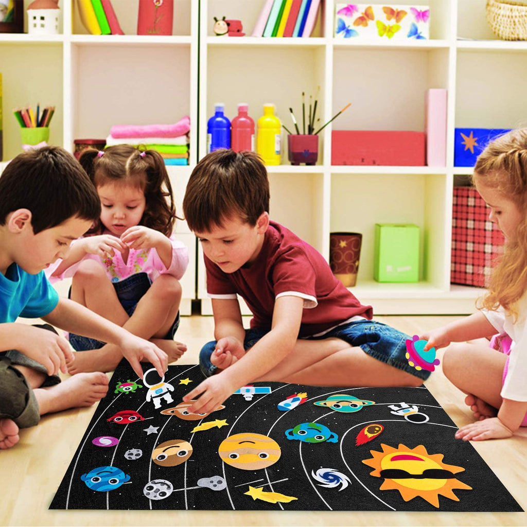 Felt Board for Kids, Wall-Mounted Zoo or Space Scene
