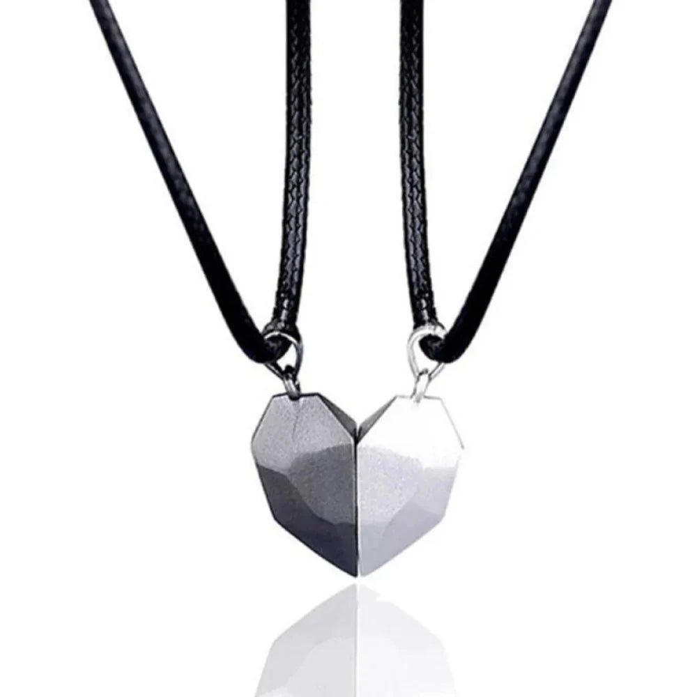 Necklace Magnetic Heart Couple Pendant Gift Set