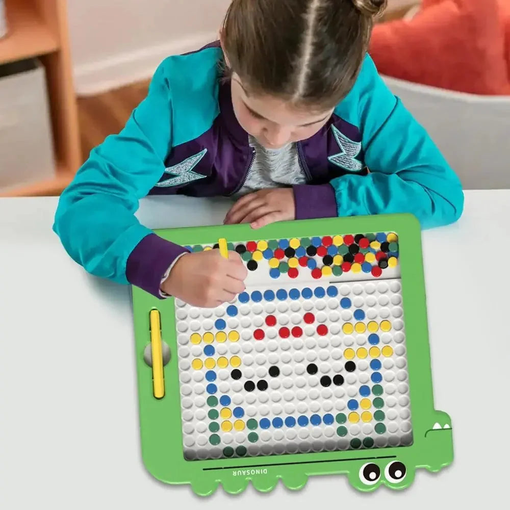 Magnetic Drawing Board - Dinosaur Peg Art with Pattern Cards