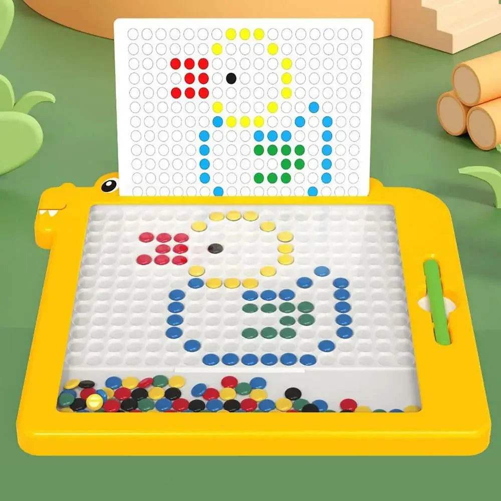 Magnetic Drawing Board - Dinosaur Peg Art with Pattern Cards