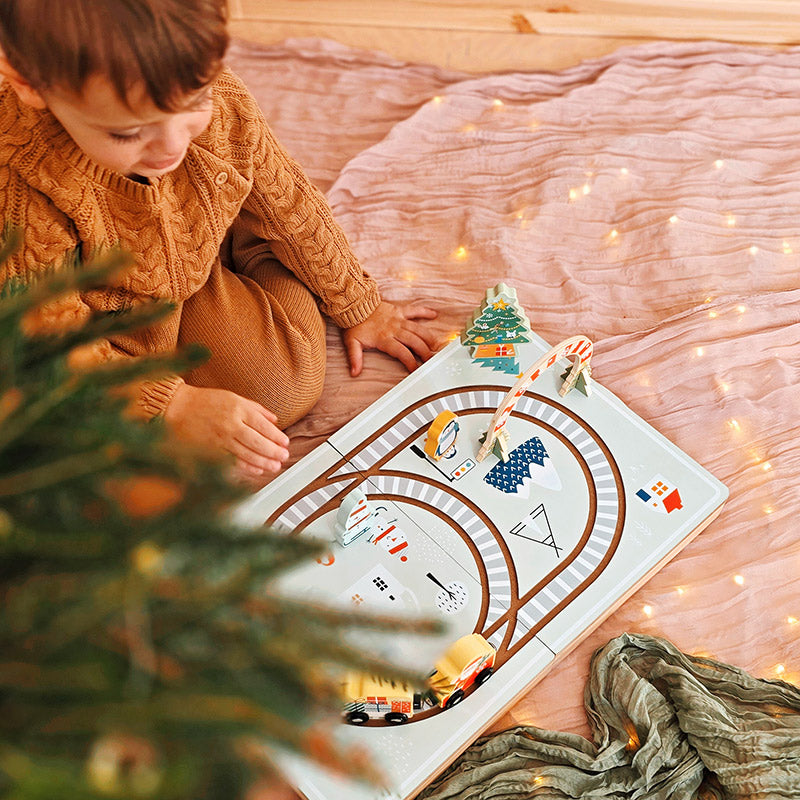 Christmas Wooden Railway Set with Foldable Board and Train