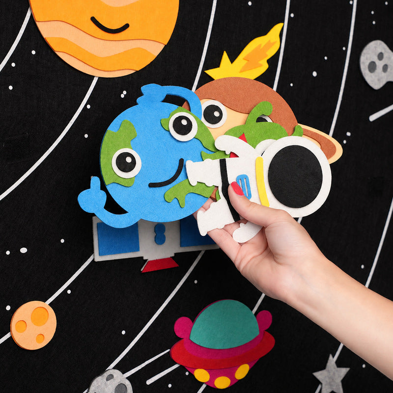 Felt Board for Kids, Wall-Mounted Zoo or Space Scene