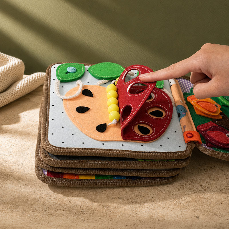Felt Busy Book with Giraffe Cover and 8 Interactive Pages