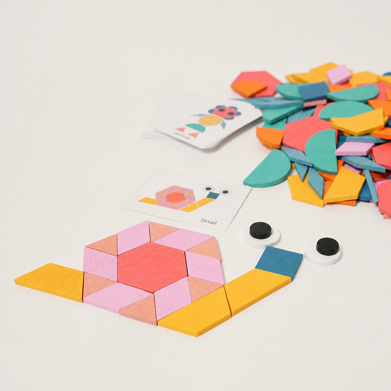 Geometric Pattern Puzzle with 180 Wooden Pieces and Cards