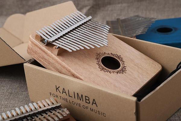 Kalimba 17 Keys Thumb Piano in Mahogany Wood