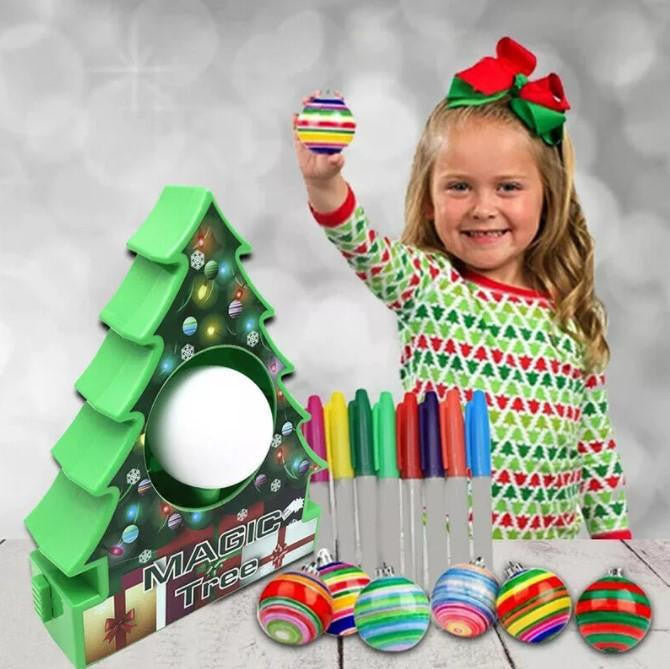 Christmas Ornament Craft Kit with Spinning Tree and Markers