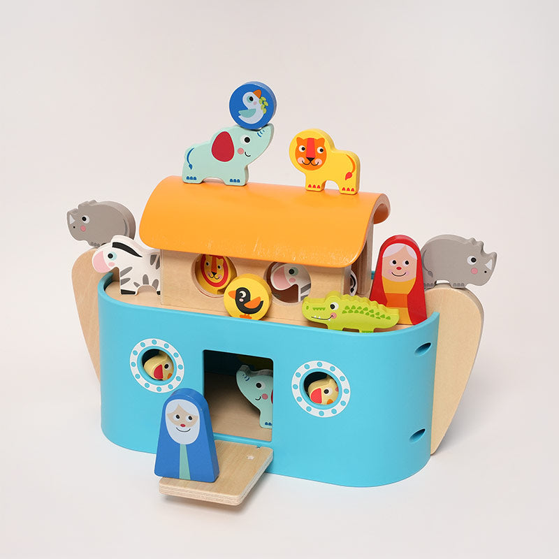 Wooden Noah's Ark Toy with Animals and Storybook
