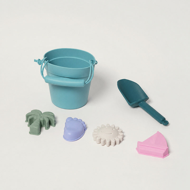 Silicone Beach Toy Set with Bucket and Molds