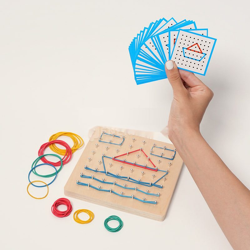 Wooden Geoboard with Rubber Bands and Pattern Cards
