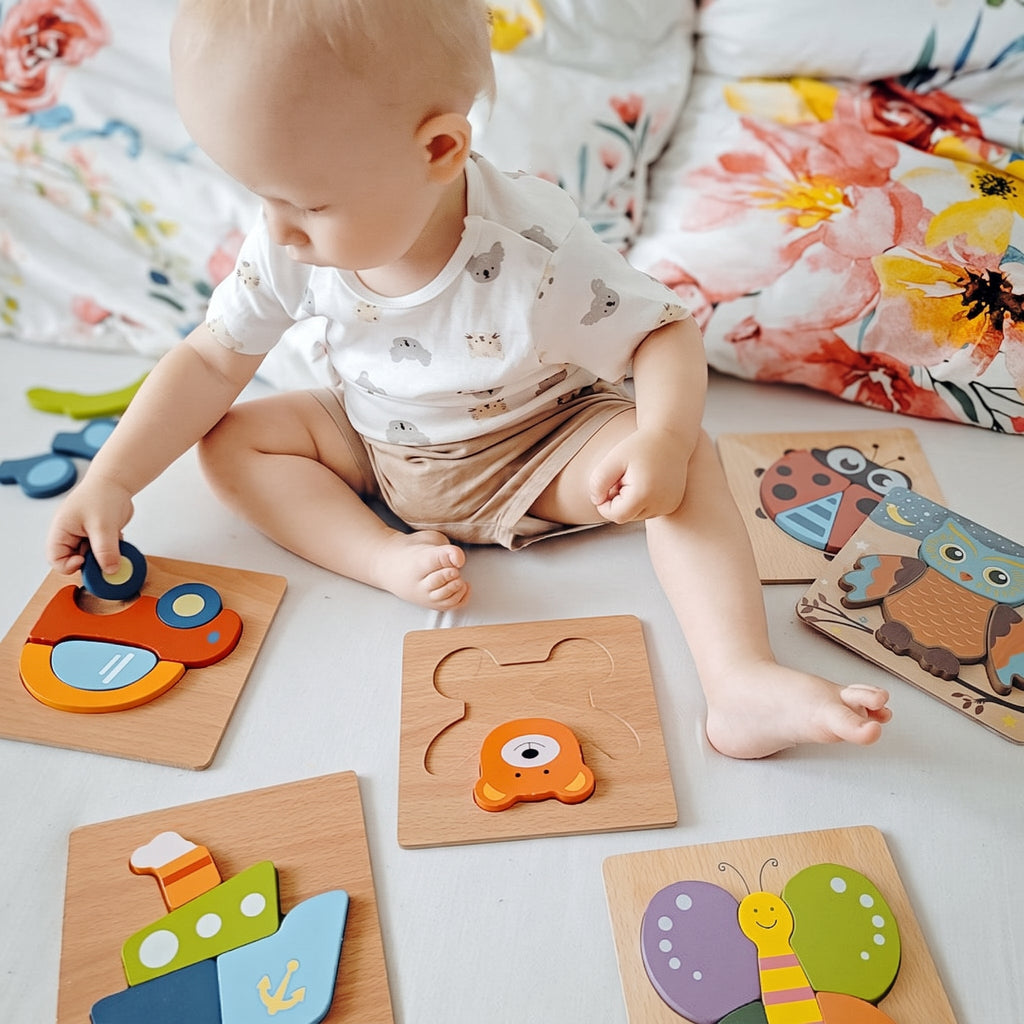 Wooden Owl Puzzle Set with Night Sky Theme