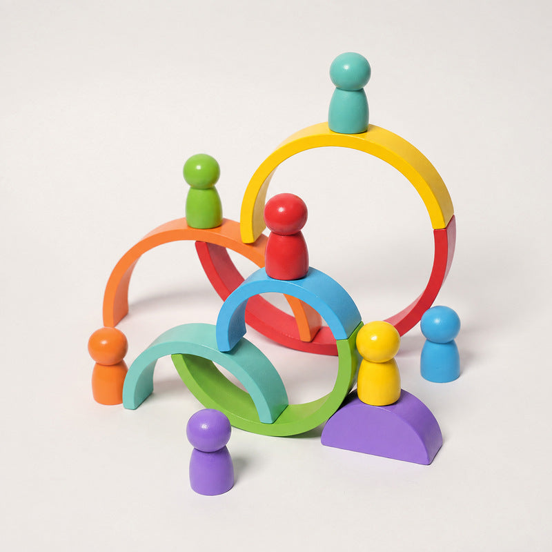 Wooden Rainbow Stacker, 7 Arches and 7 Figurines Set